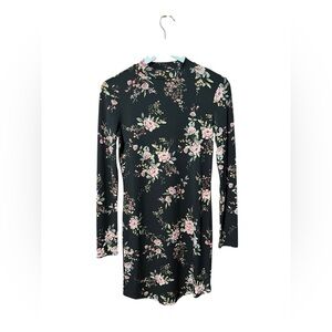 🟣Forever 21 Black Floral Long Sleeve Dress – Size Medium